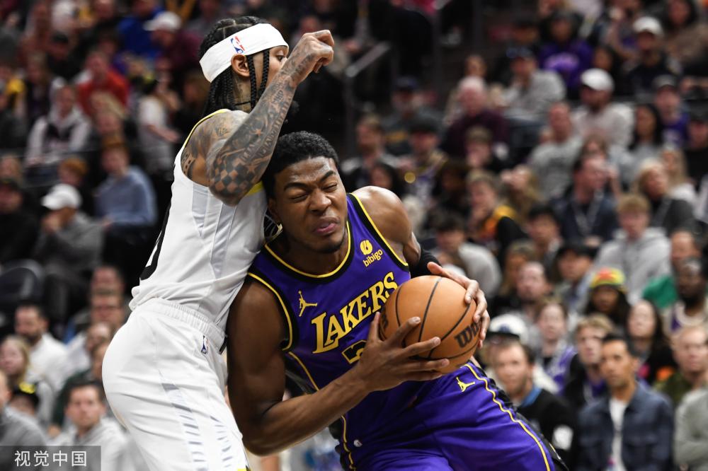 场次中球员 场次中球员