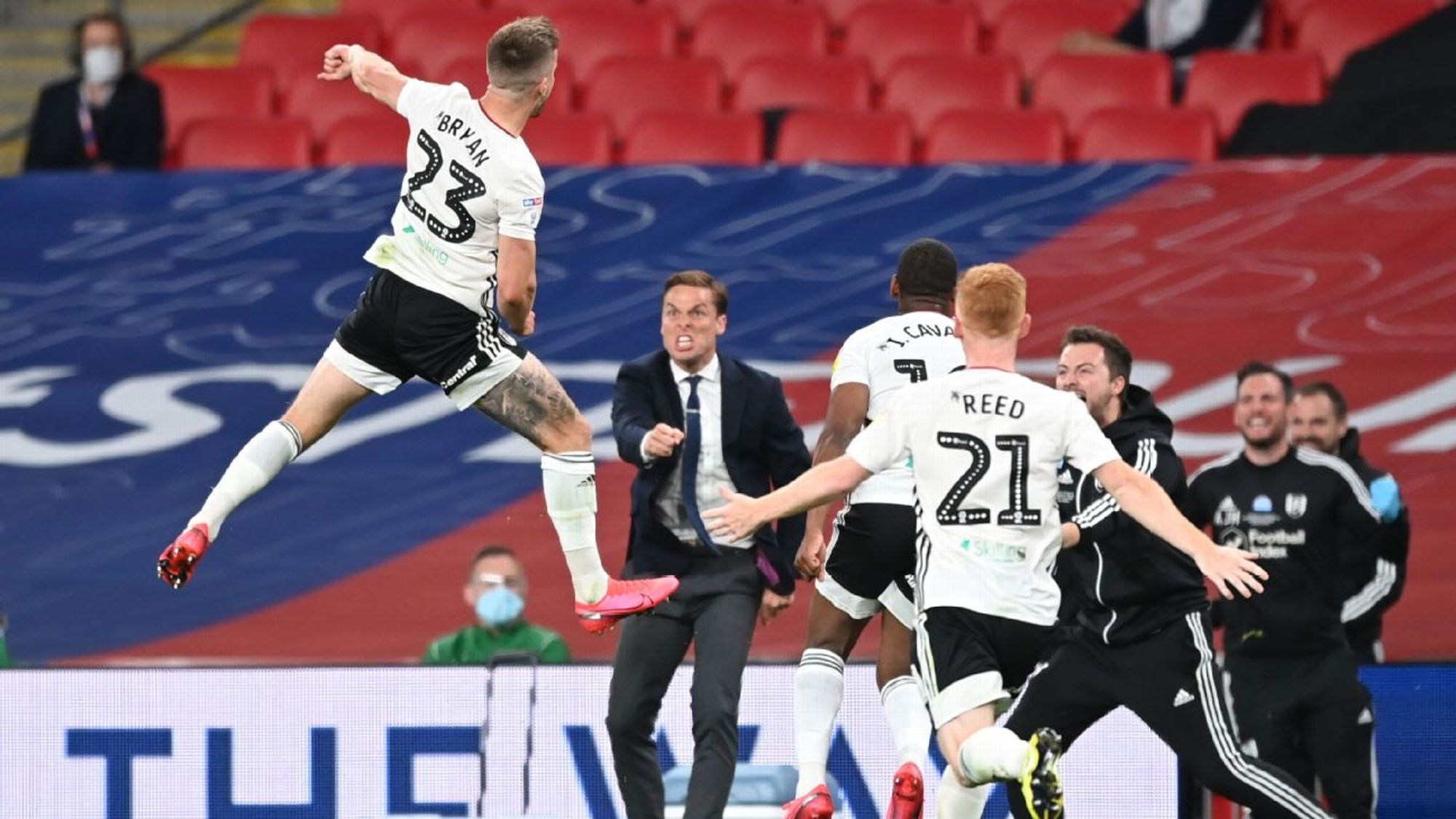 洲足球界关 洲足球界关