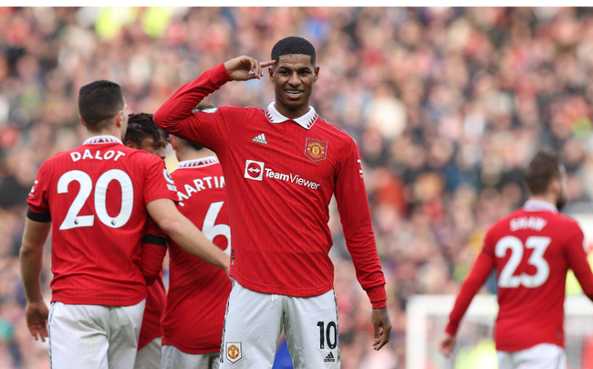 他的成功离 他的成功离