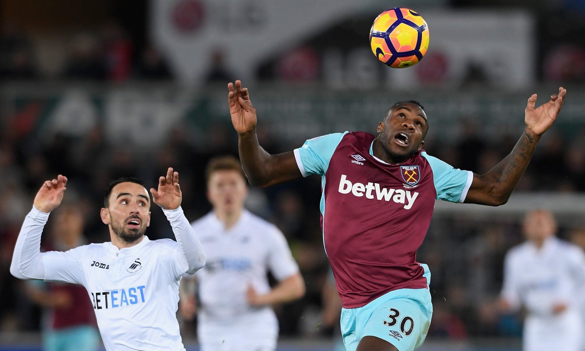 尽管与CB 尽管与CB